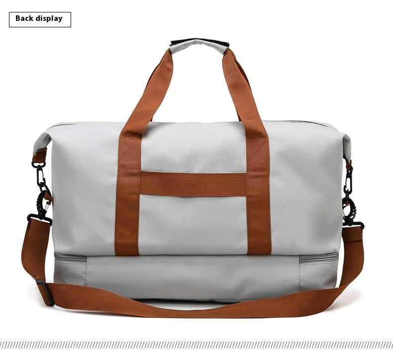 Large-capacity travel and gym bag