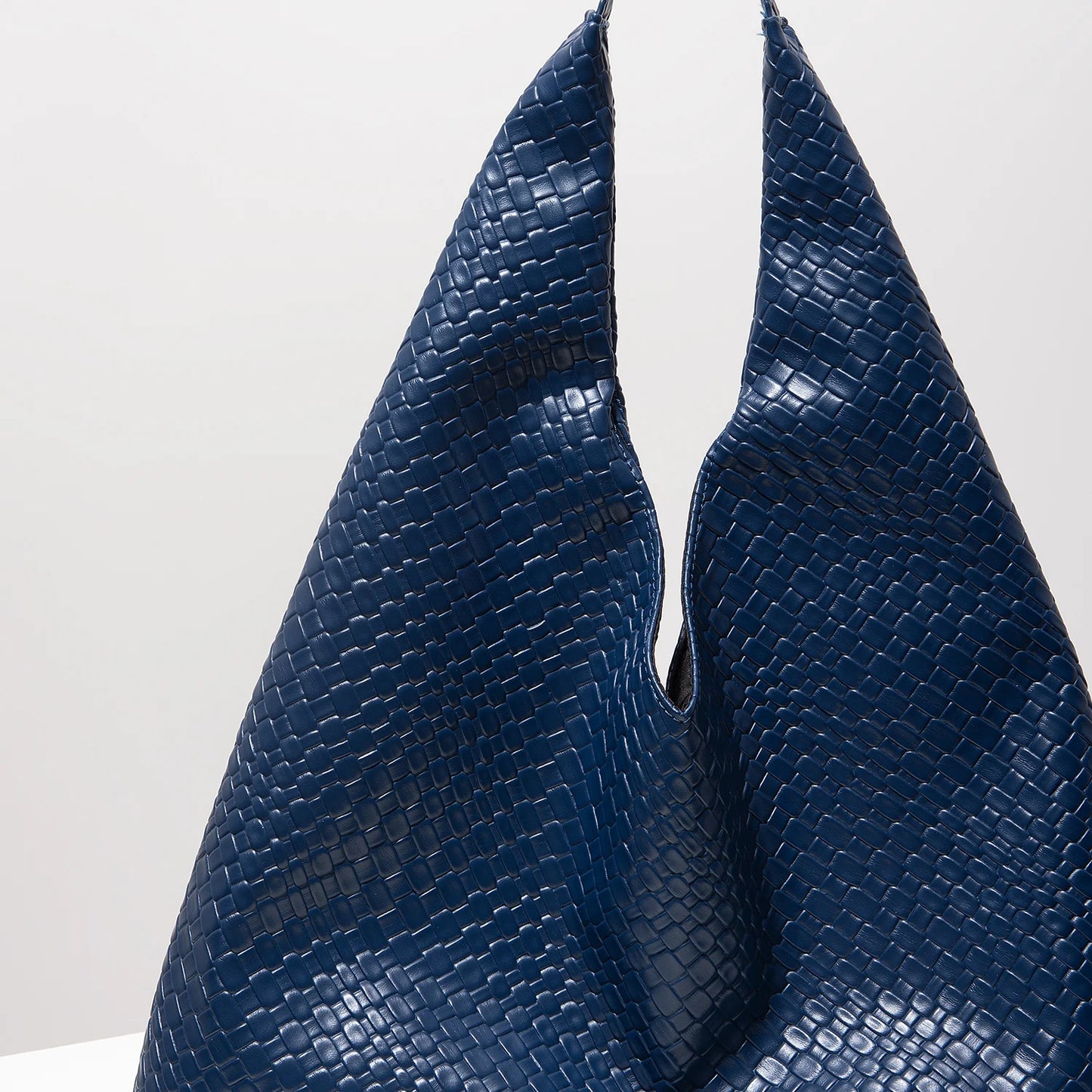 Minimalist Retro Shoulder Tote
