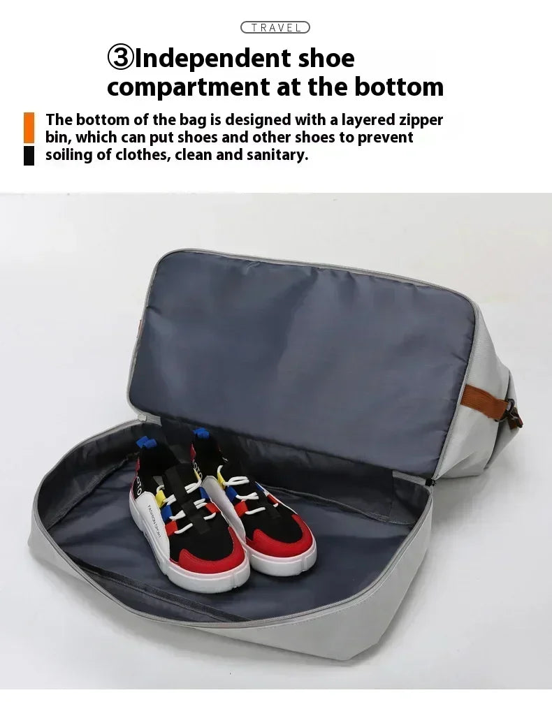 Large-capacity travel and gym bag