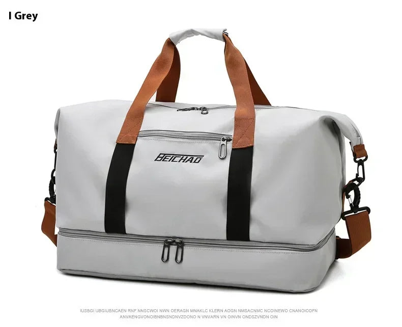 Large-capacity travel and gym bag