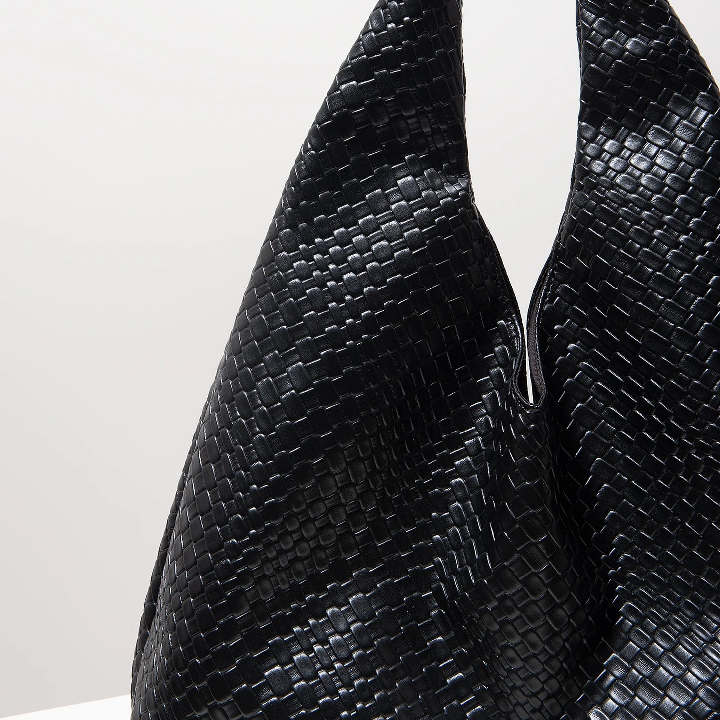 Minimalist Retro Shoulder Tote