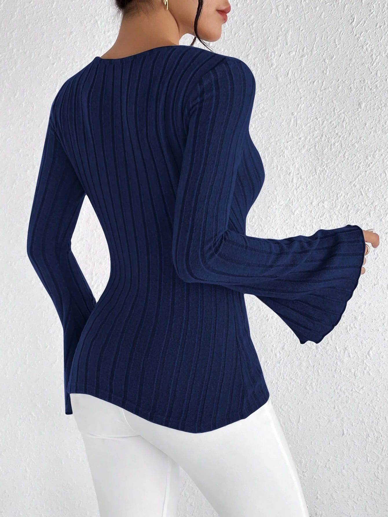 Long-sleeved Top
